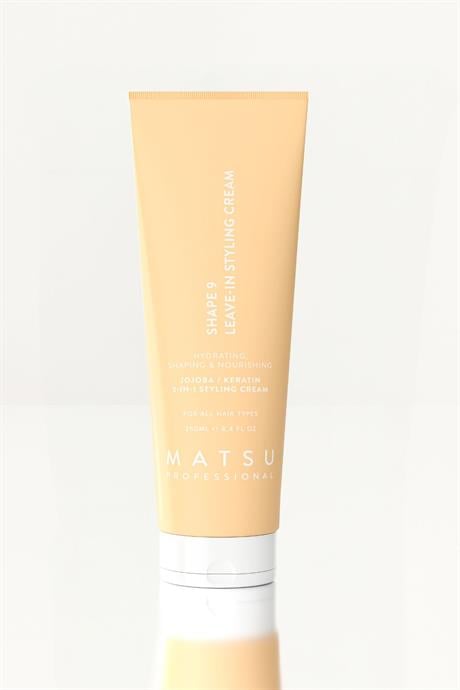 Shape 9 Leave-in Styling Durulanmayan Şekillendirici Bakım Kremi  250 ml